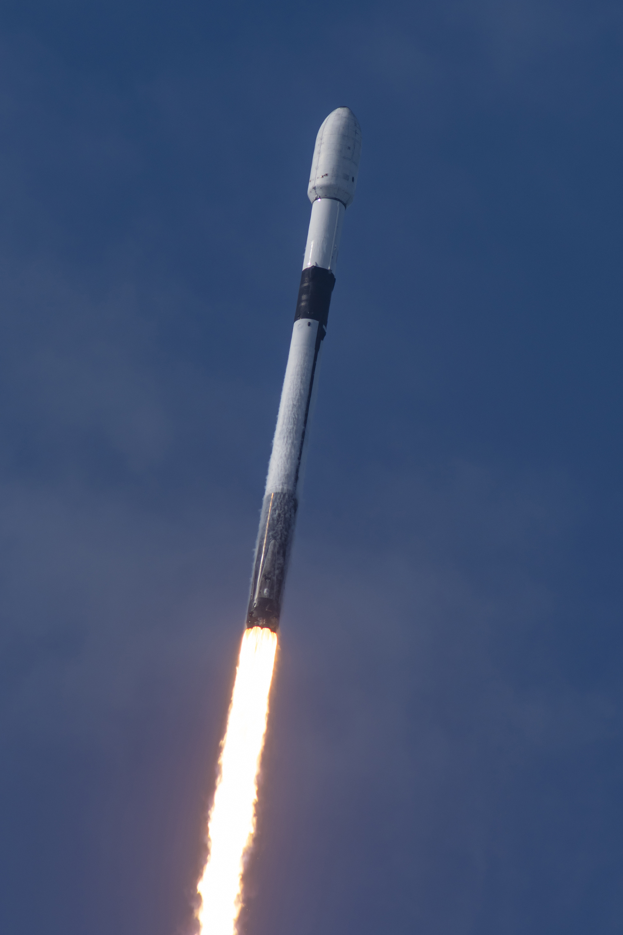 SpaceX刚刚发射了27颗星链卫星