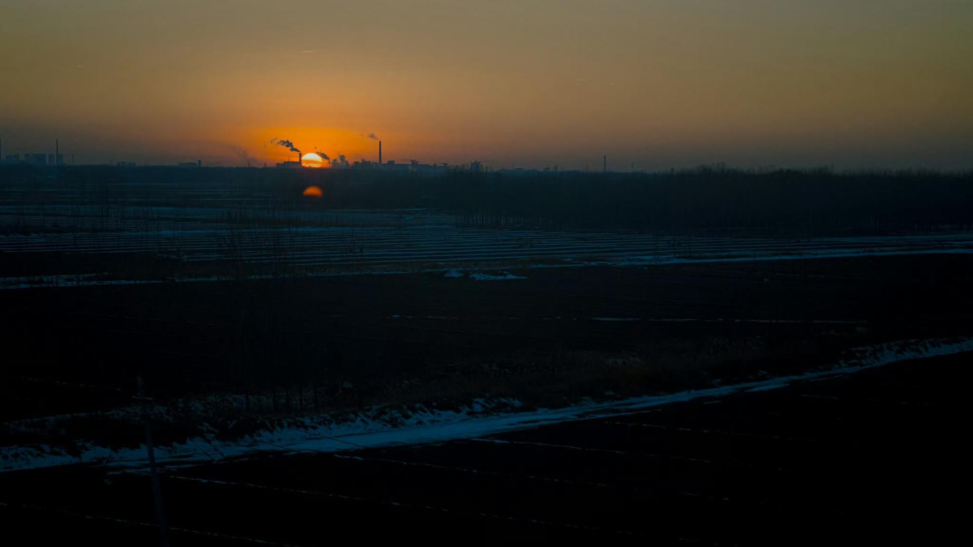 1月19日摩羯座新月丨任何一种向上的人生都需要克服重力！
