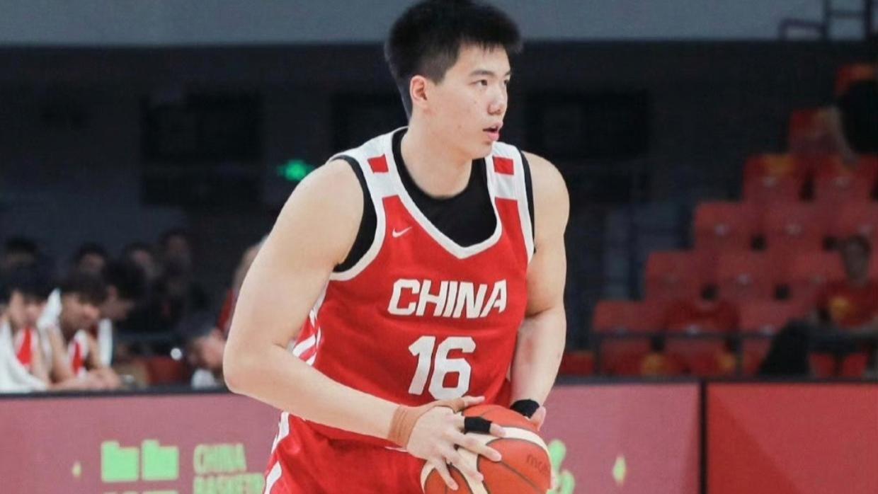 中国男篮险胜荷兰！12人大名单即将敲定，焦泊乔或将离队！