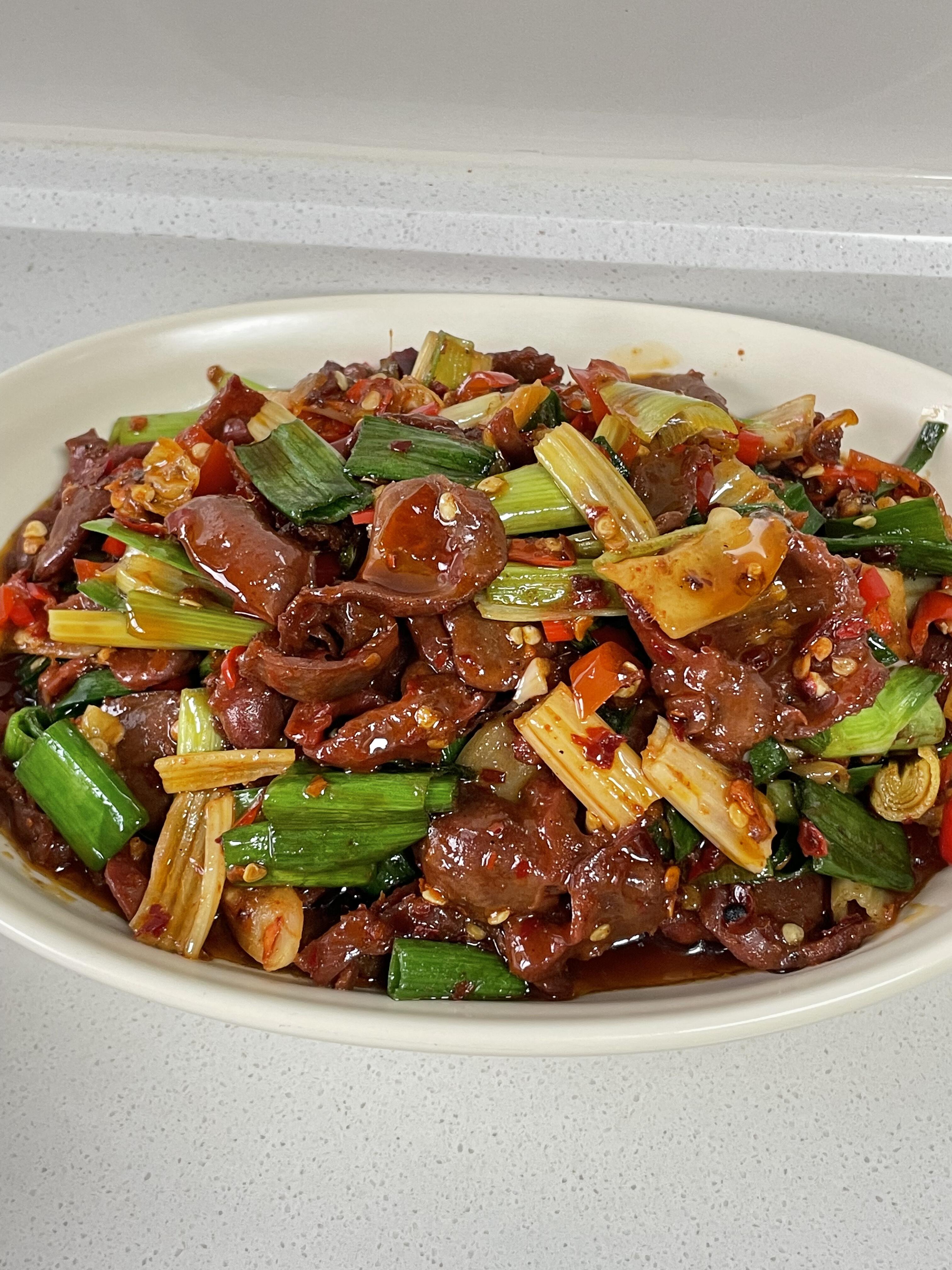 泡椒爆炒鸡胗巨下饭🍗香辣入味，3碗饭都不够
有没有姐妹和我一样，对各种内脏毫无