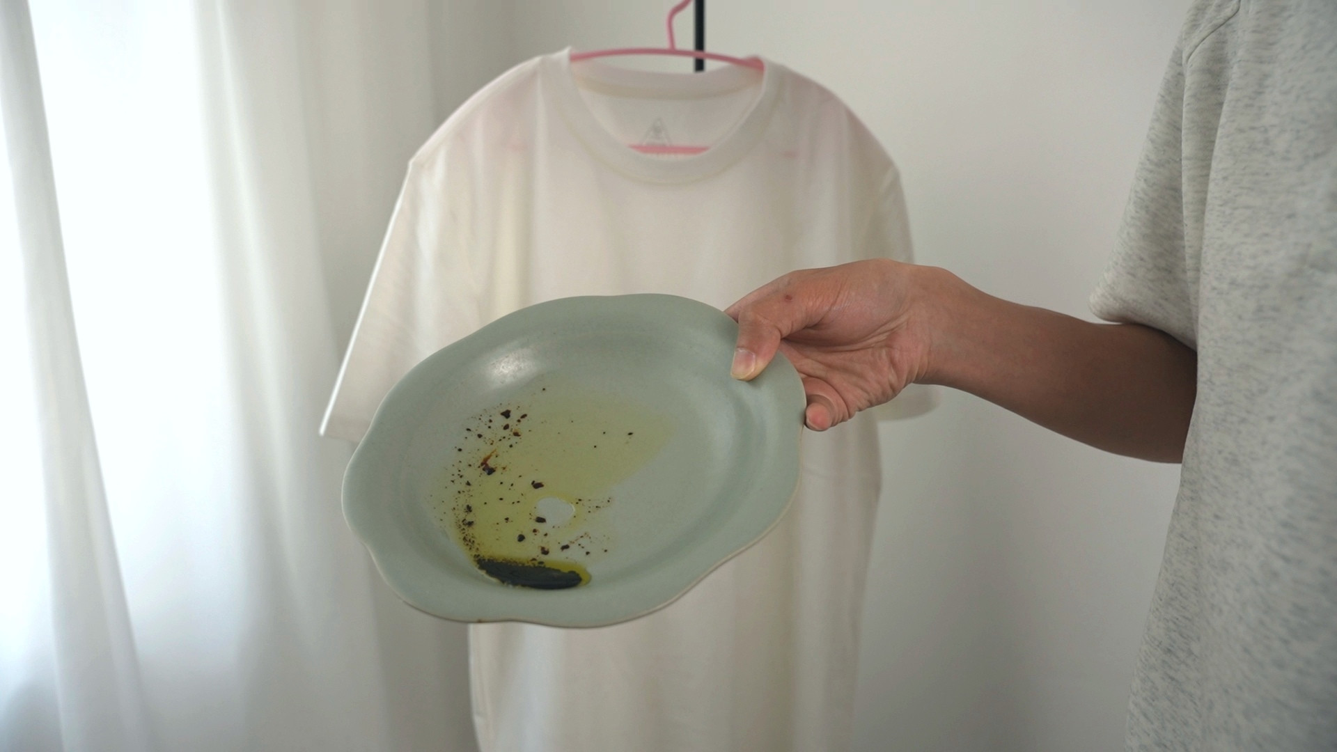 重装越野级VBREX六防T恤测评，不止防油防污，吊打普通三防T！