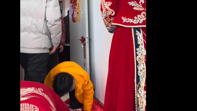 感动笔话：河北献县婚俗道喜中的亲情礼赞