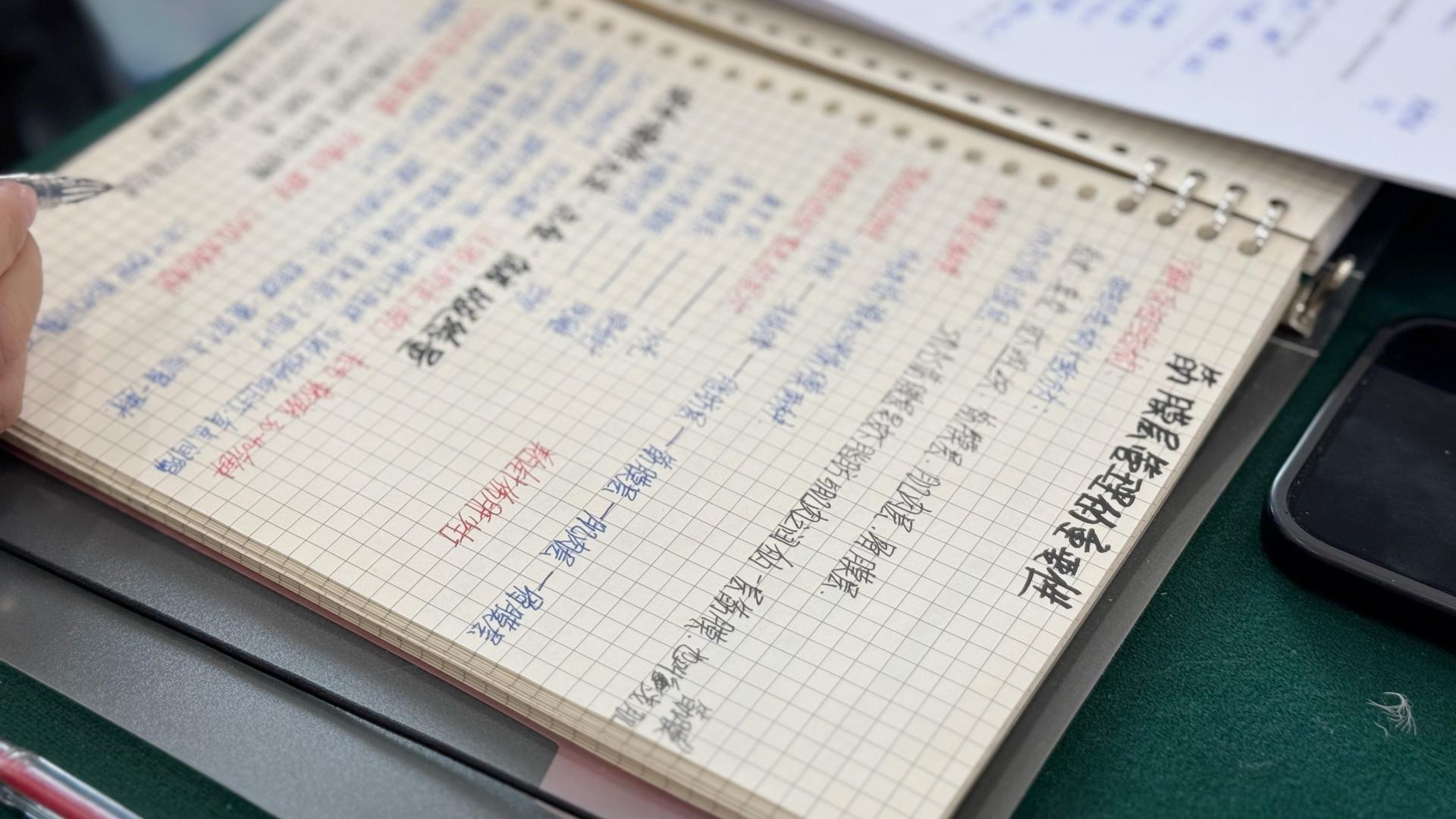 新手小白在医美直播间，真能学到干货吗？