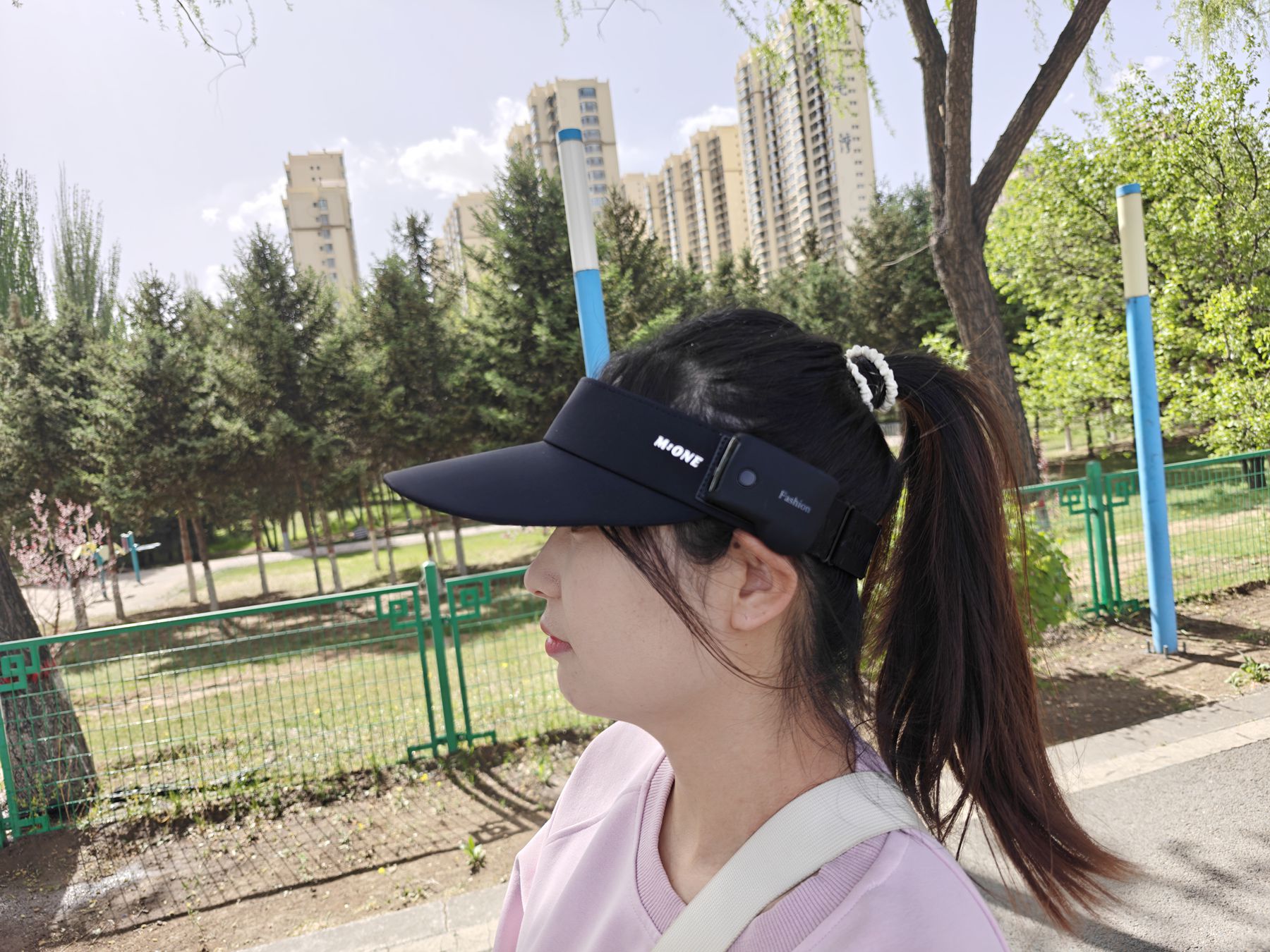 夏天户外避坑！户外听歌+防晒+通话，一顶飞雅Y1全搞定