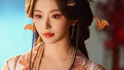 囚禁霸欲！床戏上尺度！皇权乱斗《逐玉》年度爆火却崩塌了