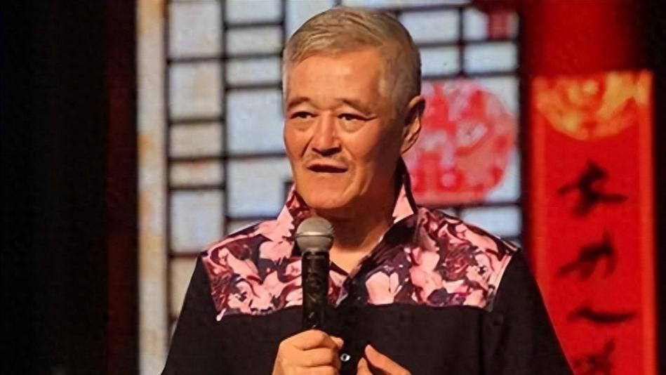 赵本山没上春晚，全网却在刷他；大家到底在笑什么，又在怕什么