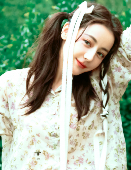 将我们的距离照得清晰！