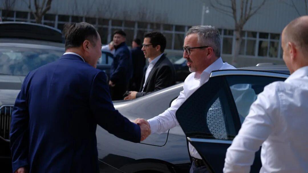 爆料！高层秘洽魏建军：宝马研发集体到访长城，双方还有大动作？