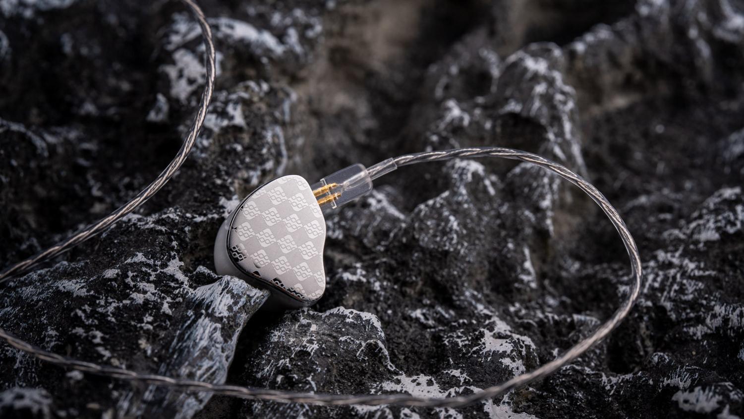 【不废话速评】OE Audio OTOKOE三动圈入耳