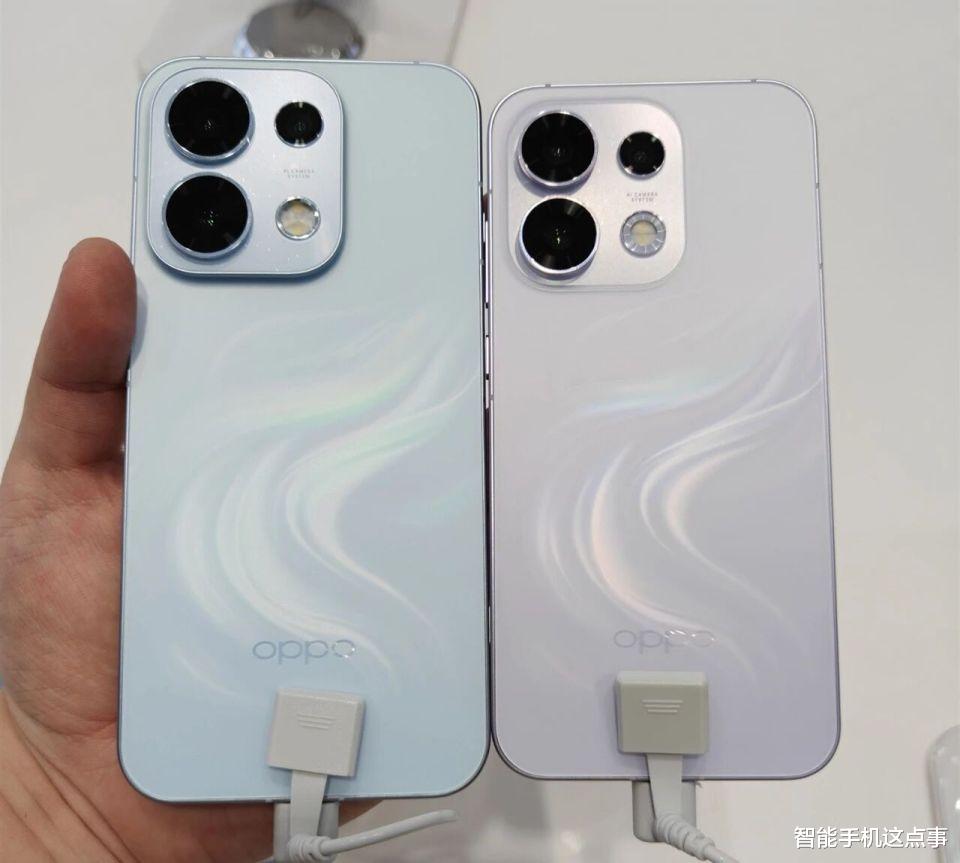 OPPO Reno16系列线下上手体验：不吐不快，说说优缺点