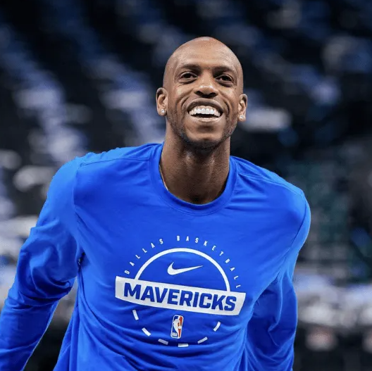 接近谈判进程的消息人士透露，米德尔顿打算在独行侠完成本赛季。
Stein补充称掘