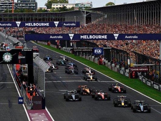 福特动力从赛道到公路，航海家混动定义美式豪华