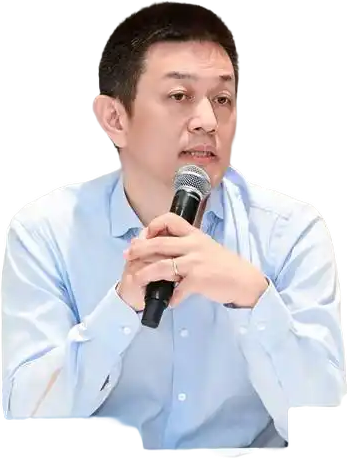 李斌表示，蔚来坚持高端路线多年，如今成了国产豪华电动车标杆。
2025年销量稳步