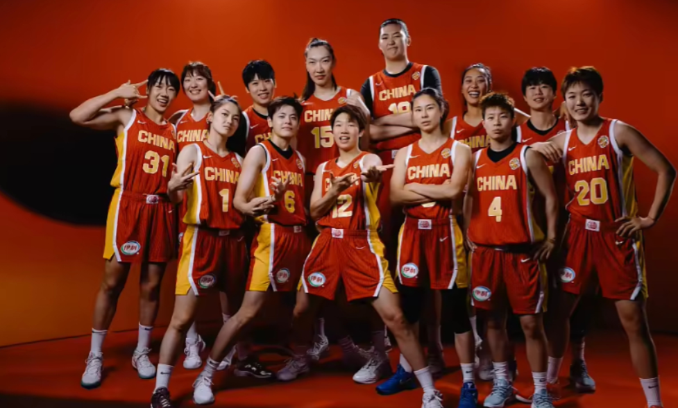 中国女篮大战捷克！收两好一坏消息，宫鲁鸣变阵，王牌王思雨救火

北京时间9月6日