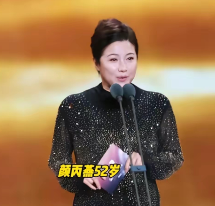 我承认演技出色但要说漂亮我实在不敢苟同
曾经喜欢她，是因为她精湛的演技，还有她从