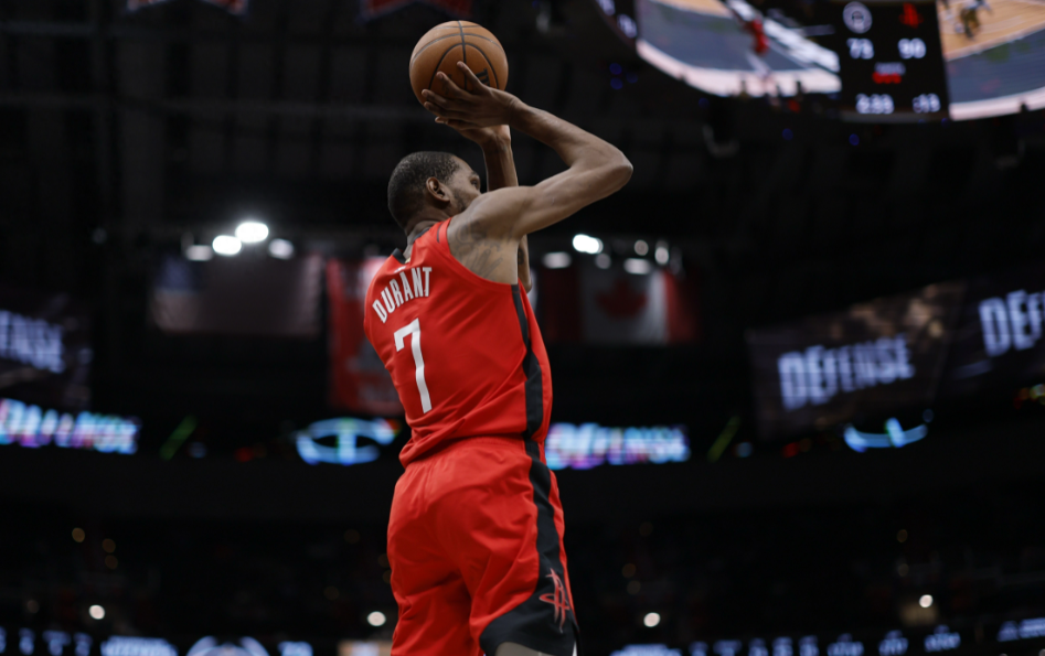 兰特三分产量低下，到现在都不知道打现代篮球！测撤步后撤步三分一直不练习！

要知