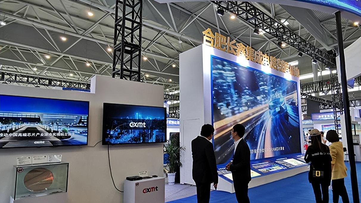 价格飙涨2315%！全球芯片告急，中国厂商逆势扩张的底气何在