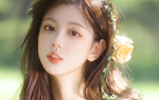 穿工装被当成男人后，我被学妹诬告非礼了