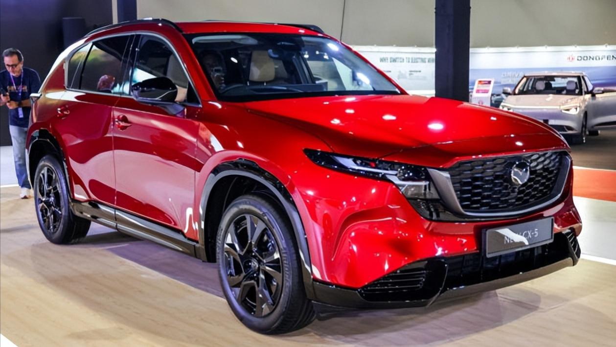 第三代马自达CX-5取消传统实体按键改用大屏幕引争议！
