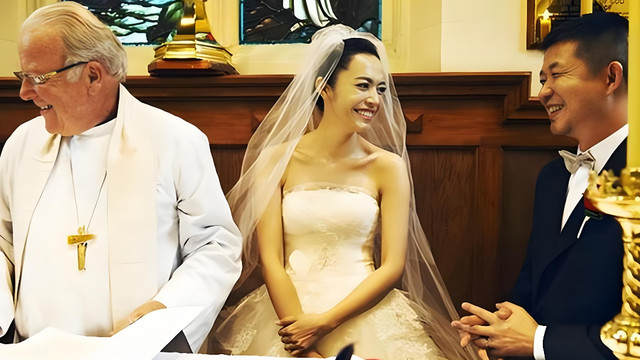 姚晨曹郁“延迟官宣”离婚：14年婚姻早已散场？原来恩爱是演的？