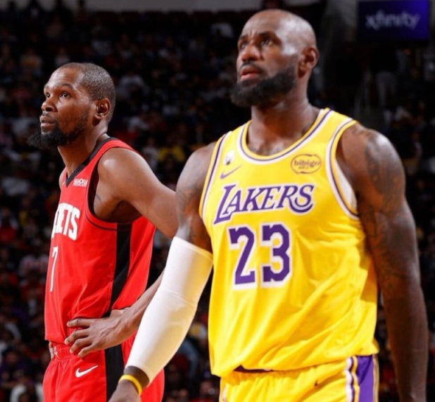 打湖人是真舒服了

大概率能进个二轮 如果打这湖人都进不了二轮 管理层应该考虑把