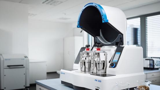 行星式球磨机：材料超细研磨的得力助手