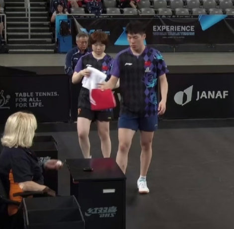 2026WTT萨格勒布乒乓球混双四分之一决赛，蒯曼/温瑞博以9比11、11比3、