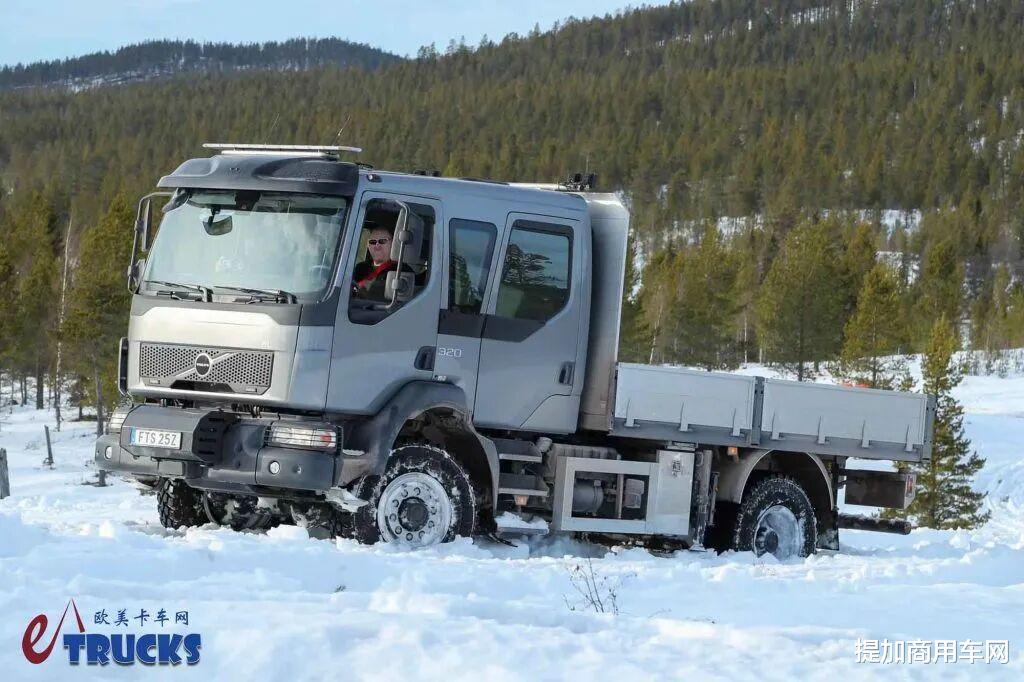 电磁缓速器+自动轮胎链！豪华配置竟只用来拉衣服？这台沃尔沃F