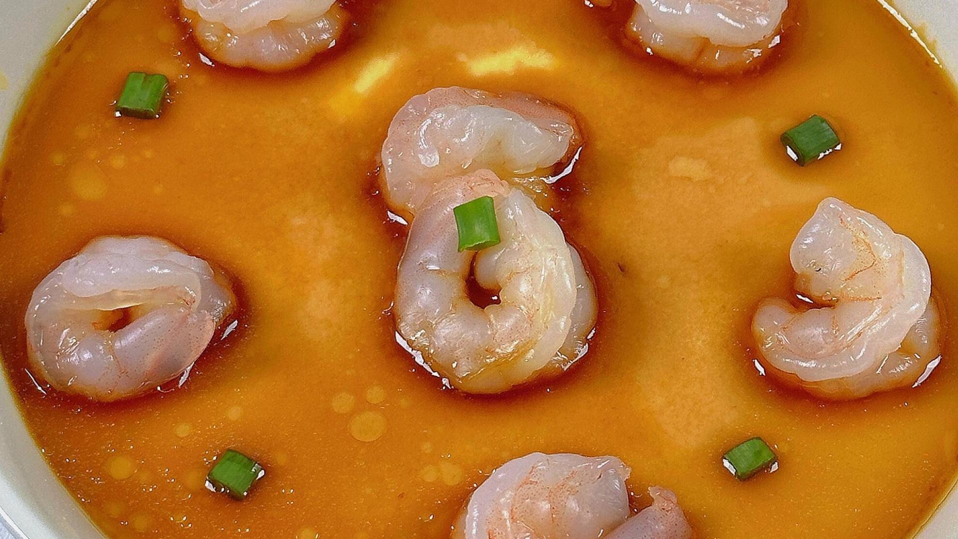 虾仁蒸蛋：滑嫩如布丁的温柔魔法