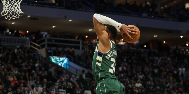 麦迪说字母哥不能当争冠球队的“1A”——这句刺耳的评价，其实戳中了NBA最残酷的真相