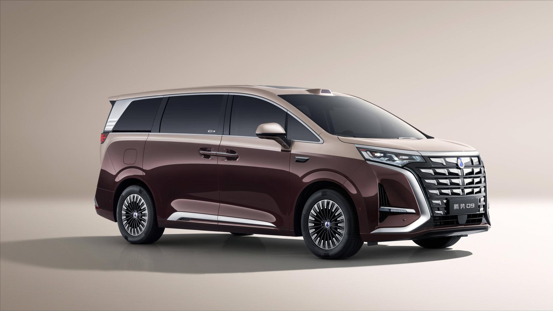 第二代腾势D9官宣，续写豪华MPV标杆传奇！