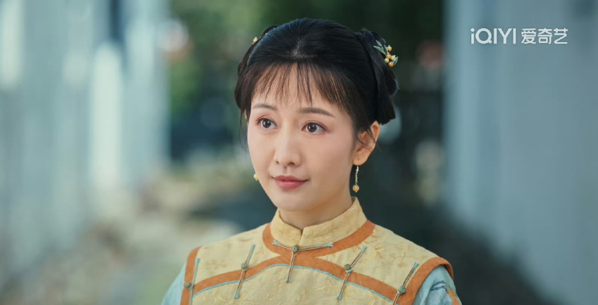王鸥勇闯“少女”赛道，成功与否一目了然。在新剧中，王鸥饰演养女一角，人设是20岁
