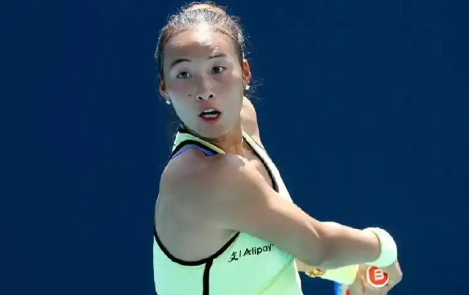 北京时间3月24日，明天凌晨WTA1000迈阿密站1/8决赛对阵如下：
00：1