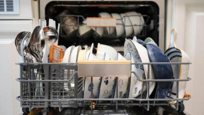 先别买洗碗机了，我用了10年，这6种“麻烦”每天都在经历！