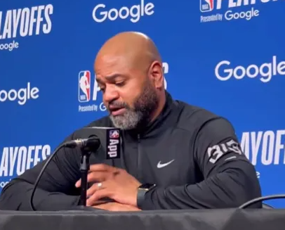 NBA季后赛活塞不敌骑士，无缘东部决赛。
赛后，活塞主帅比克斯塔夫接受了采访，谈