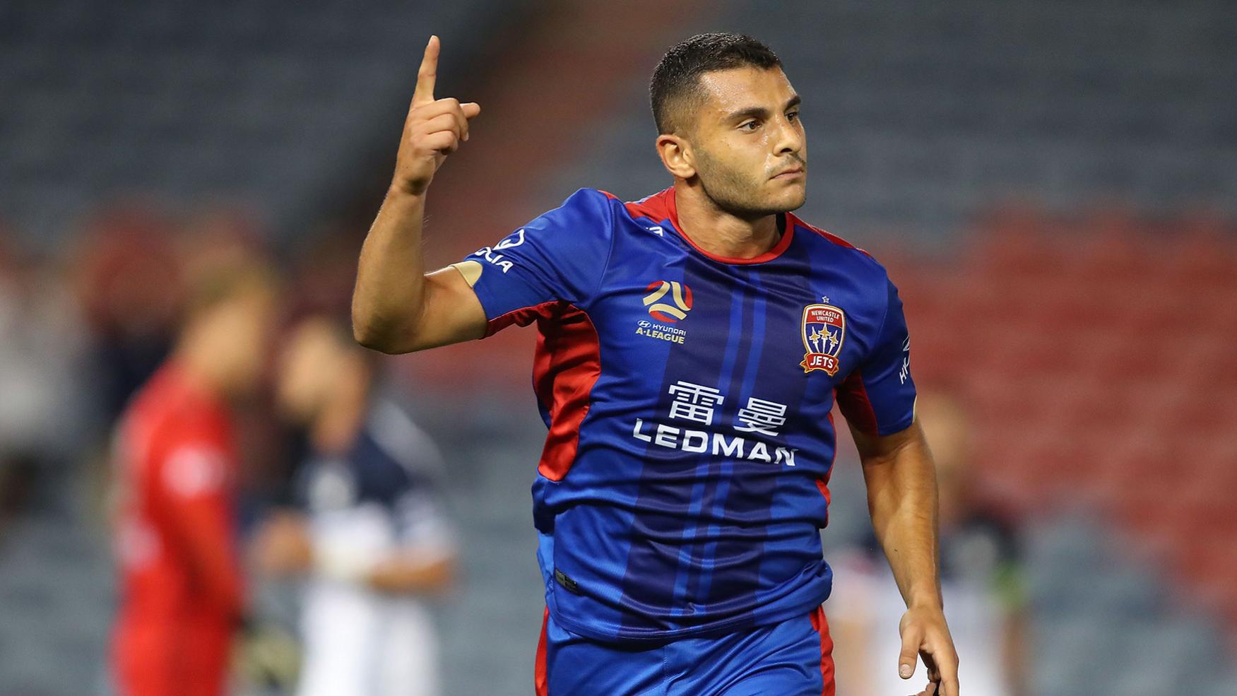 今日足球推荐|4月2日周四|3场足球赛事前瞻：胜平负比分进球数/五大联赛