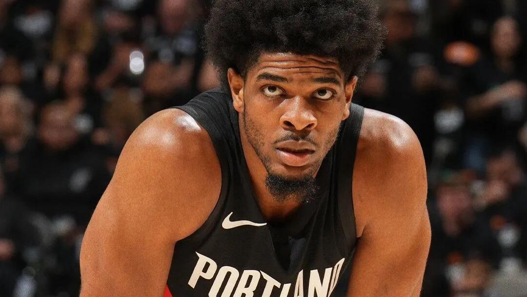 单场31分！亨德森证明之战，手感回暖早有征兆？