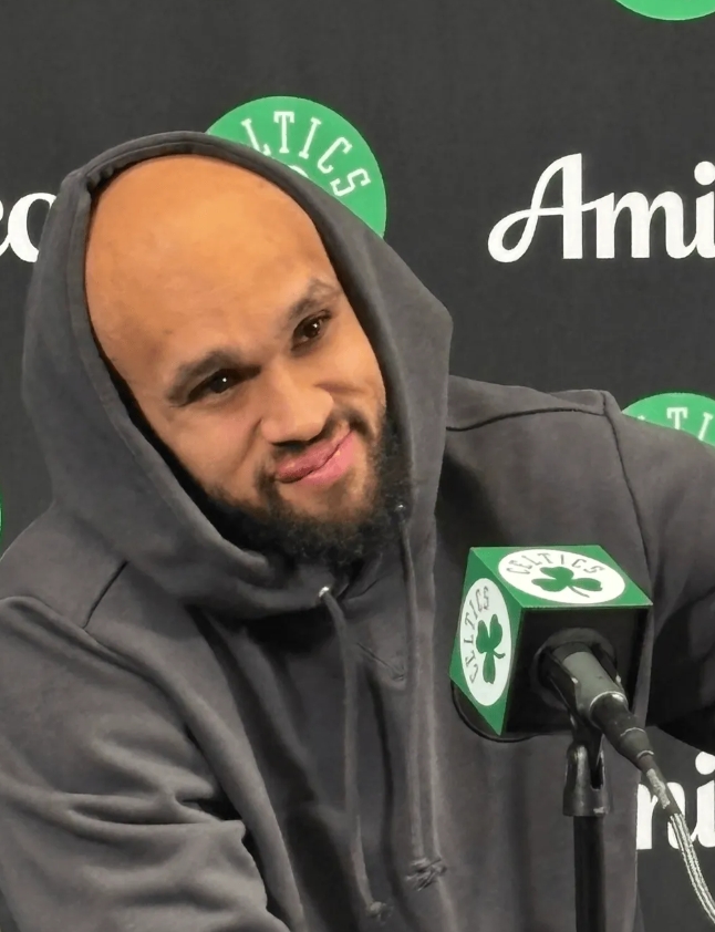 今日NBA常规赛，凯尔特人95-100不敌马刺。
赛后凯尔特人球员德里克-怀特接