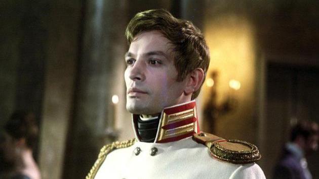 读完《钢铁是怎样炼成的》，我终于不再抱怨自己的环境