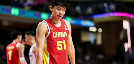 杨瀚森不会出战中国男篮对阵澳大利亚热身赛第一战。中国男篮将在北京时间6月21日1