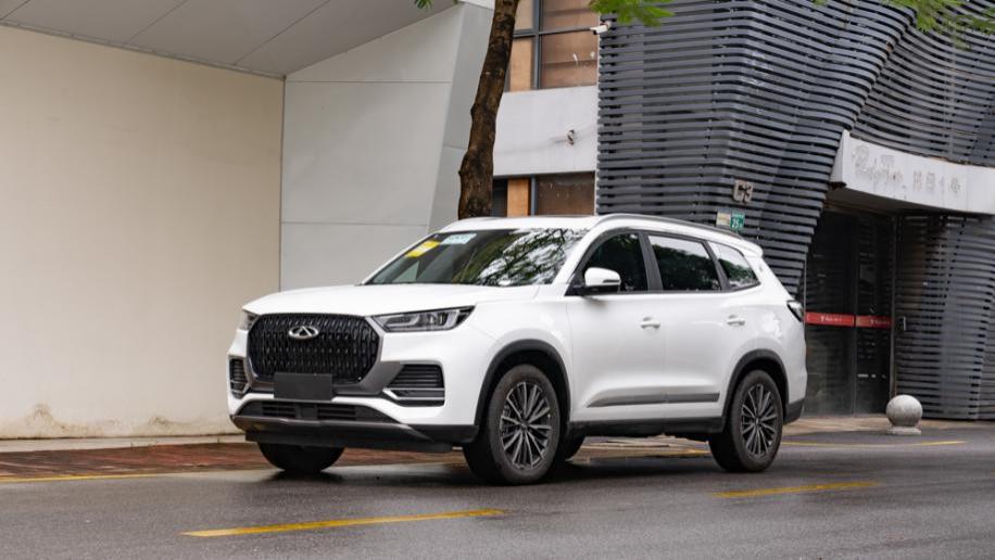 ​7万的油车是什么水准？让瑞虎8告诉你！