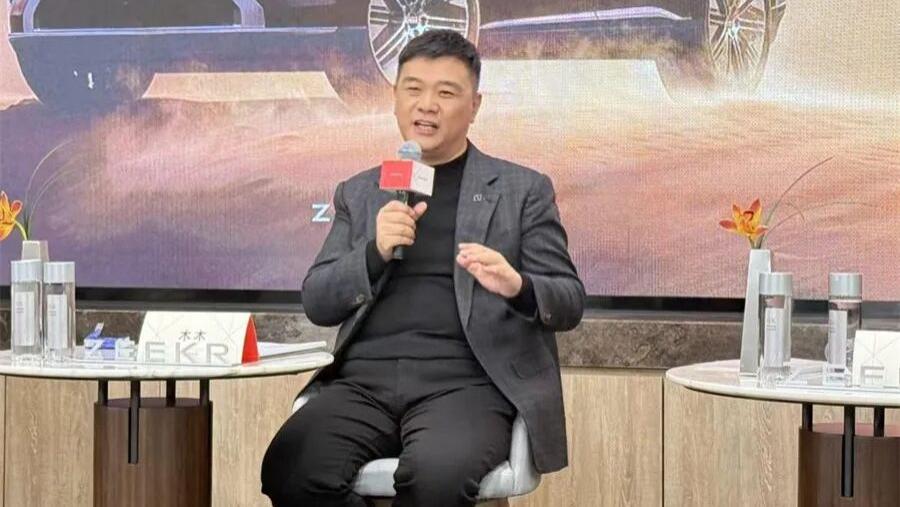 38分钟订单破万，极氪8X凭什么在“下滑的车市”里撕开一道口子？