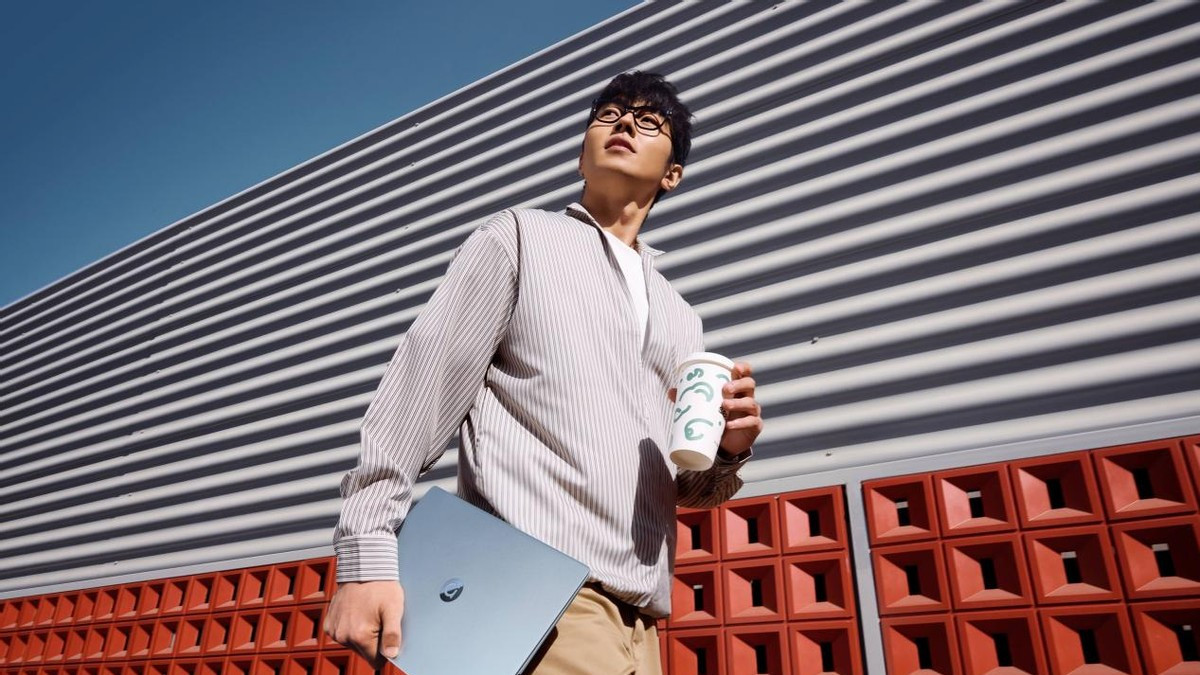 华硕a豆14 Air 2026助力高效开工开学，990g轻薄高颜释放45W强劲性能