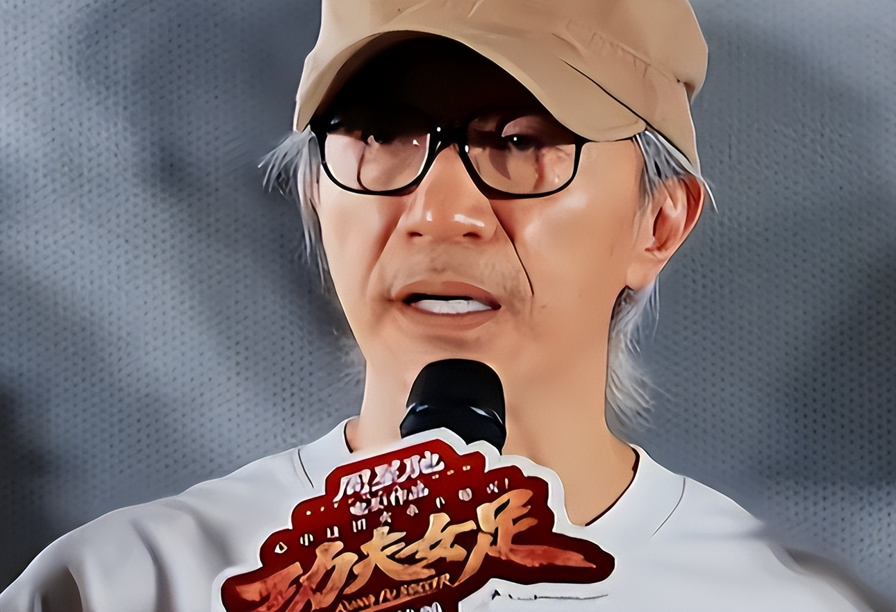 好家伙！周星驰反向采访董宇辉上热搜，评论区炸锅了