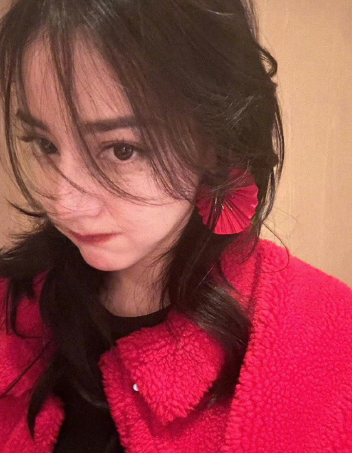 玫瑰盛放热烈与浪漫奔赴，和对你最忠诚的爱