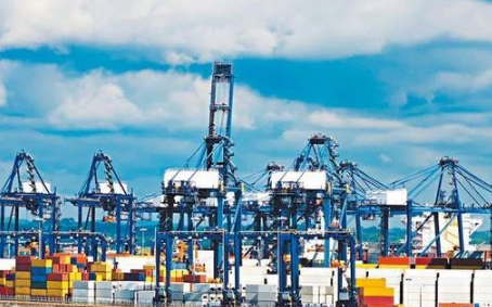 巴拿马刚动手没收中企资产，李嘉诚72小时狂抛1100亿！西方彻底成了强盗窝，但巴拿马的亏损高达万亿…