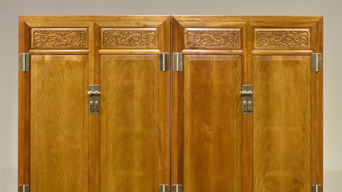 雅韵承书香 | 金丝楠木三段式螭龙纹大书柜