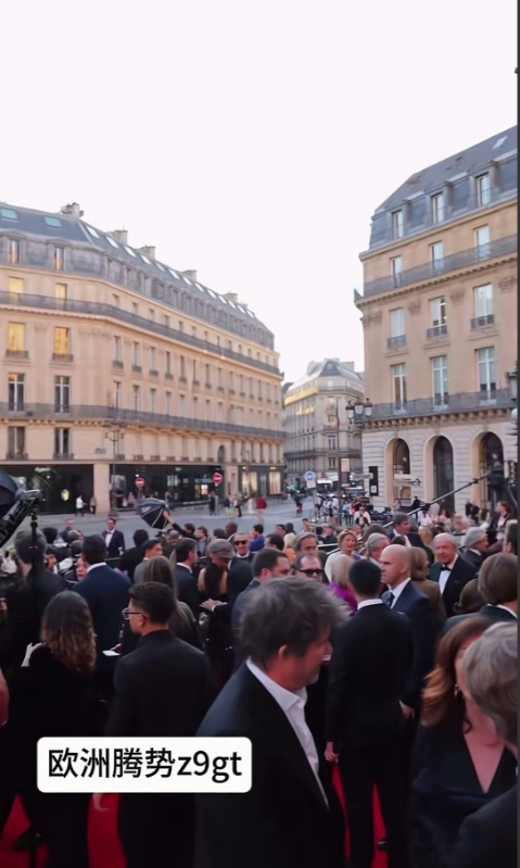 腾势Z9GT昨日在德、法、意大利、西班牙等欧洲市场同步上市，这是闪充车型海外首款