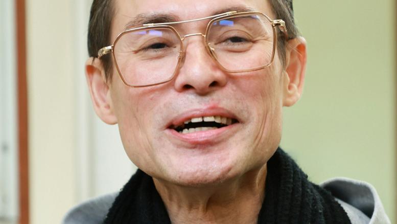 TVB男星丧妻后瘦成皮包骨，模样大变衰老20岁，谈及亡妻泪如雨下