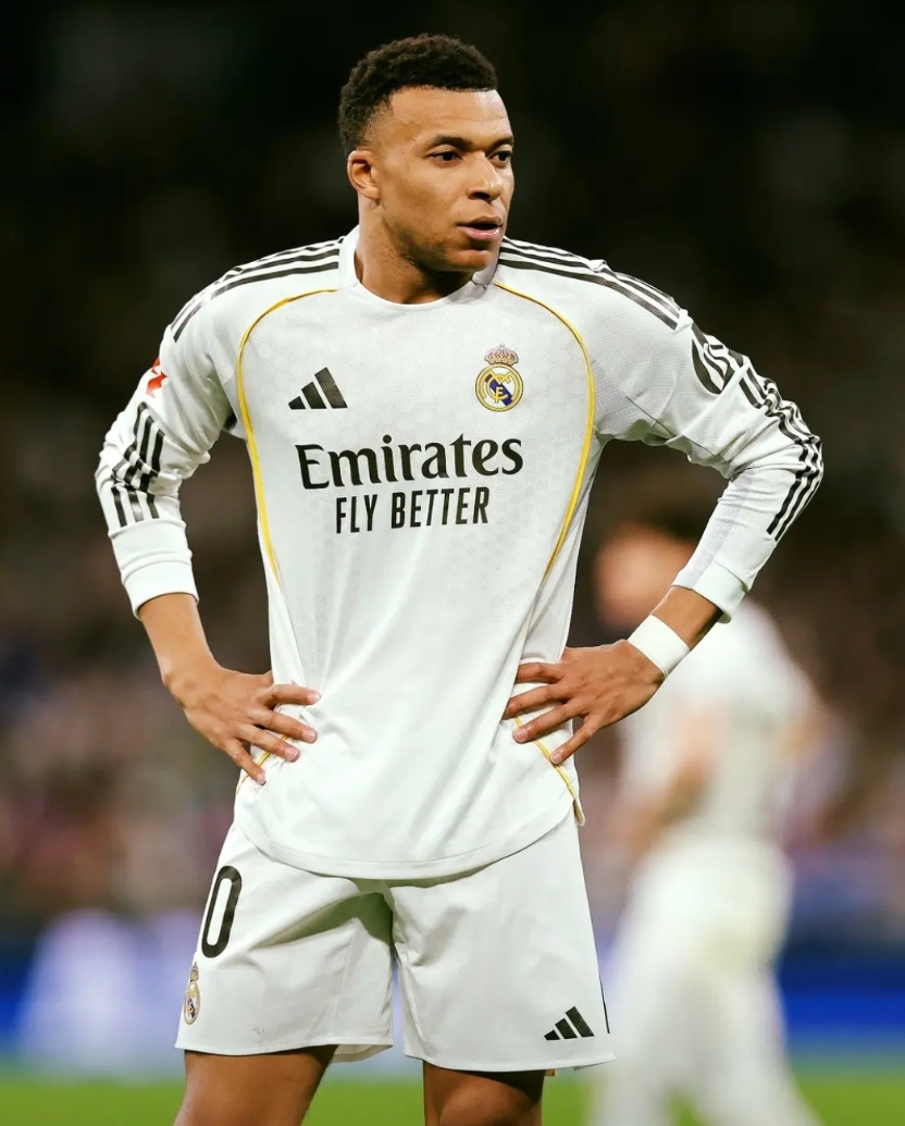 姆巴佩公式还在发力，姆巴佩首发出战与马略卡的比赛，本是姆巴佩找回状态最好的对手，